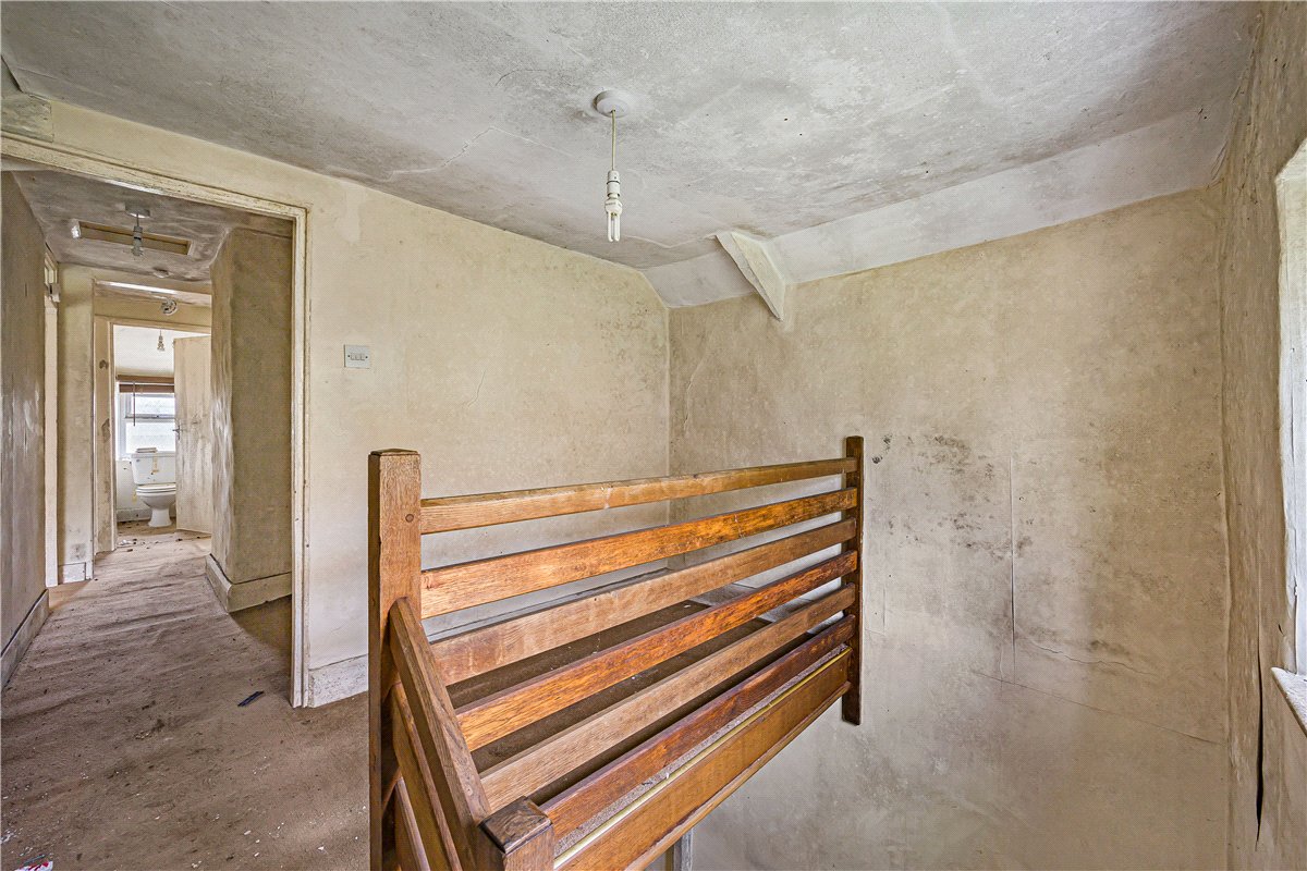 4 bedroom Cottage, Queen Camel, Yeovil, BA22 - Available, Image 6