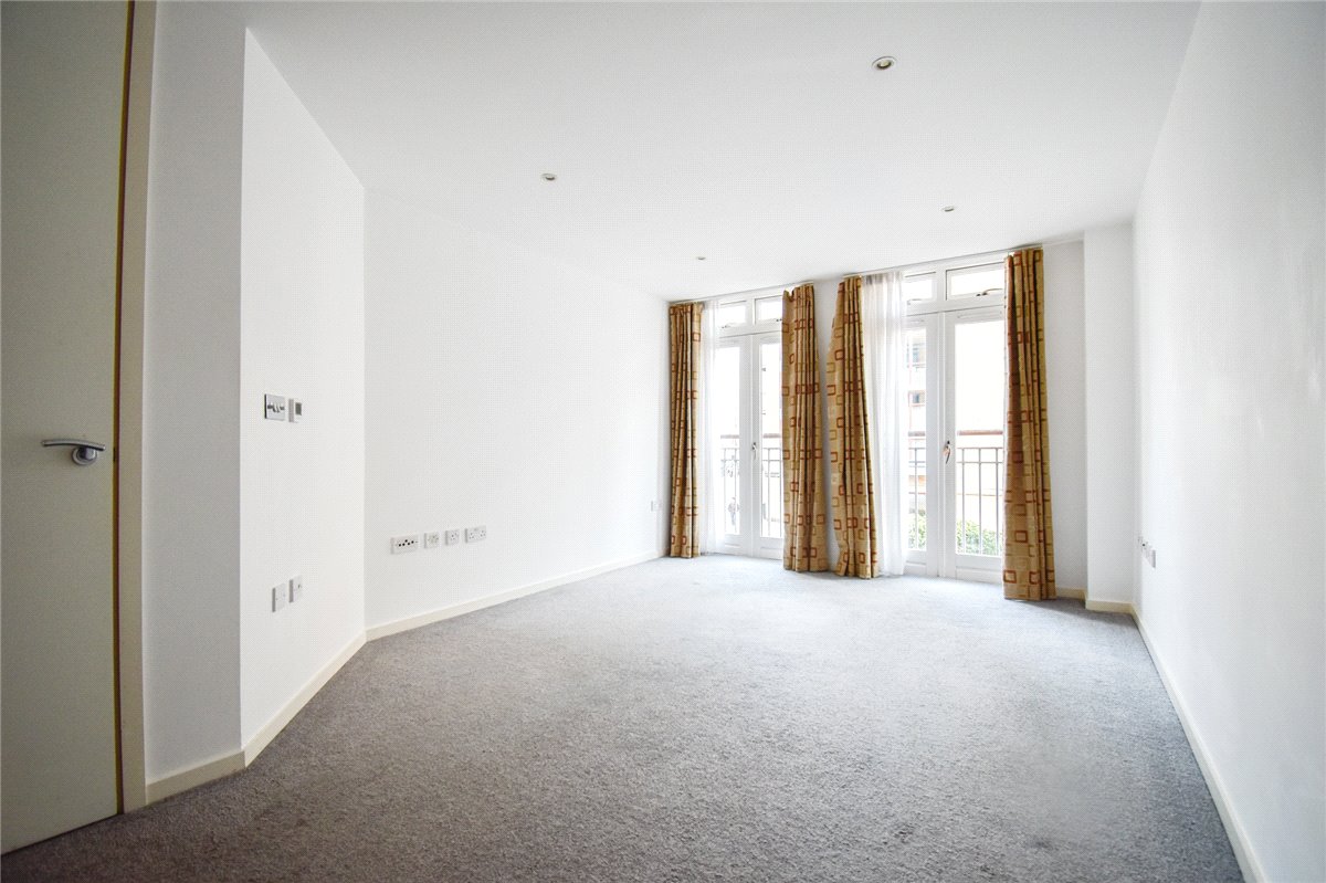 1 bedroom Flat, The Belvedere, Homerton Street, CB2 - Let Agreed, Image 3