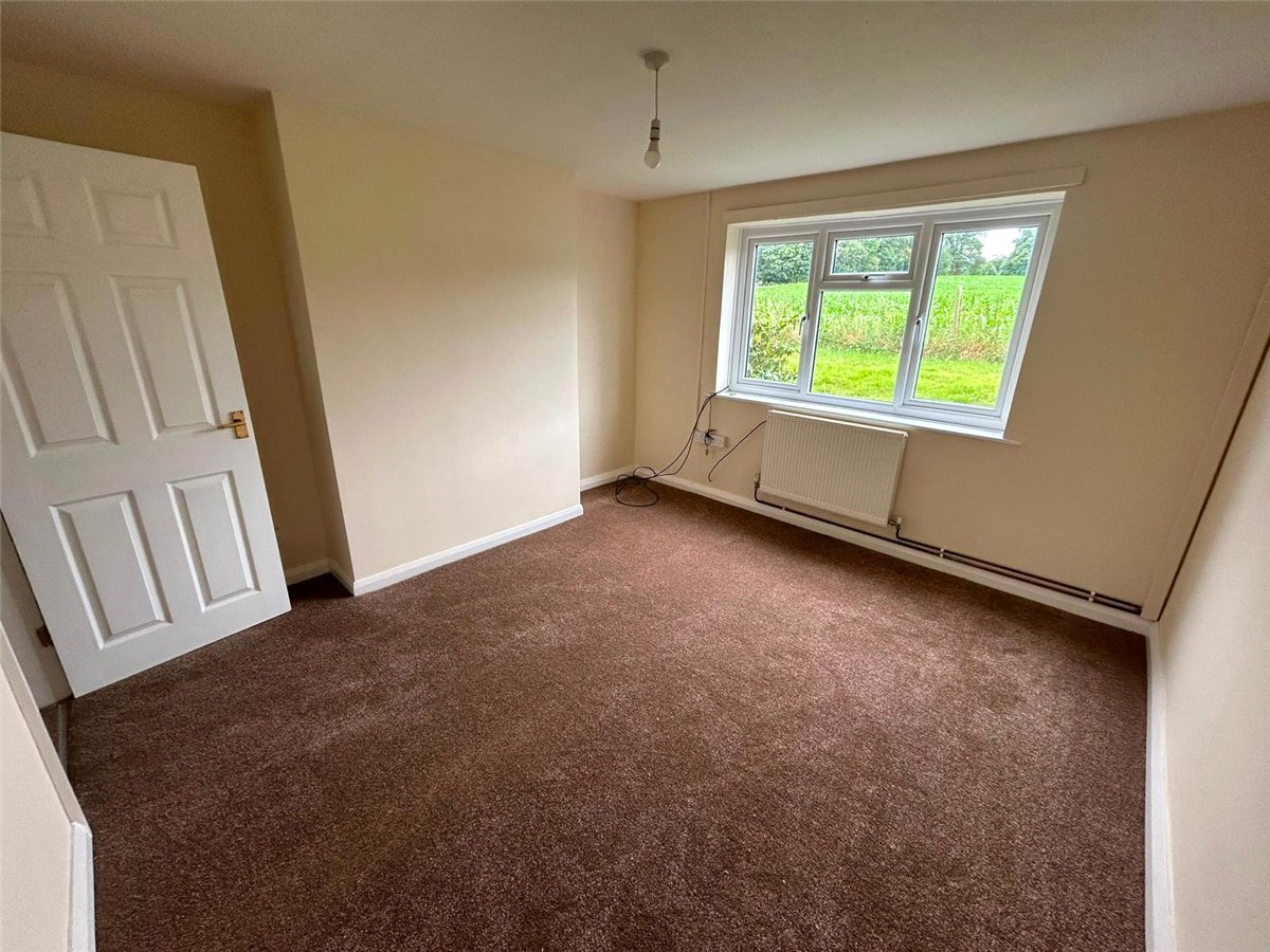 3 bedroom House, Overton Road, Ruabon, LL14 - Available, Image 7
