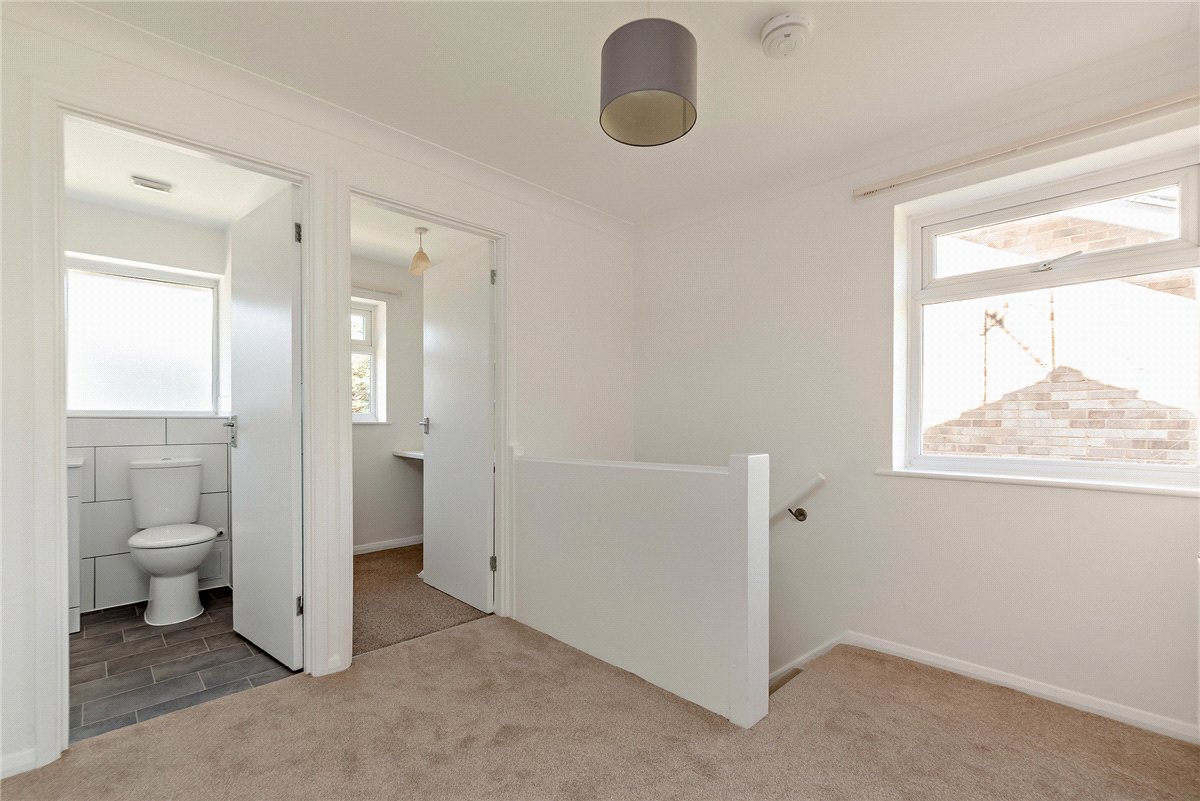 2 bedroom Maisonette, Speen, Newbury, RG14 - Sold STC, Image 1