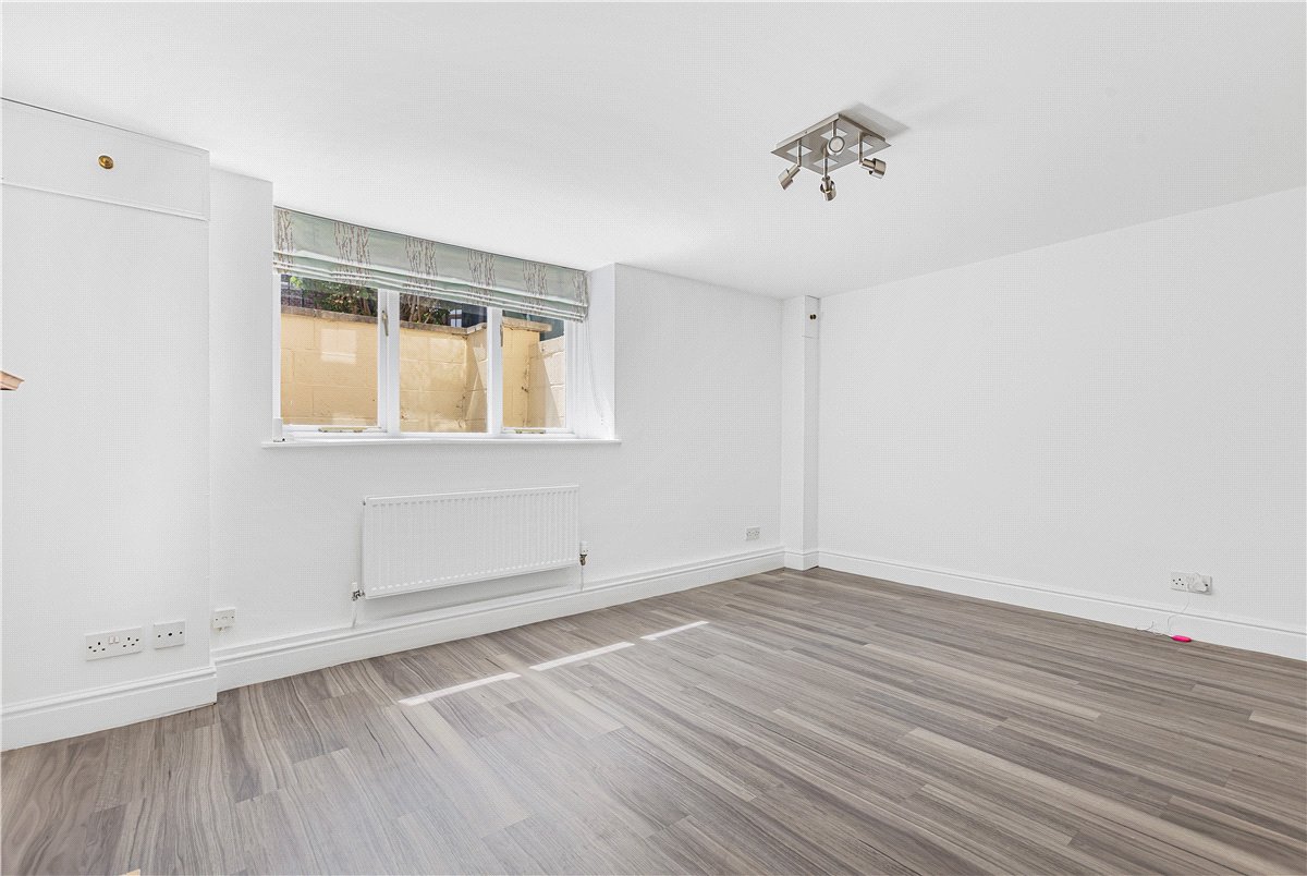 2 bedroom Maisonette, Walton Crescent, Oxford, OX1 - Available, Image 11