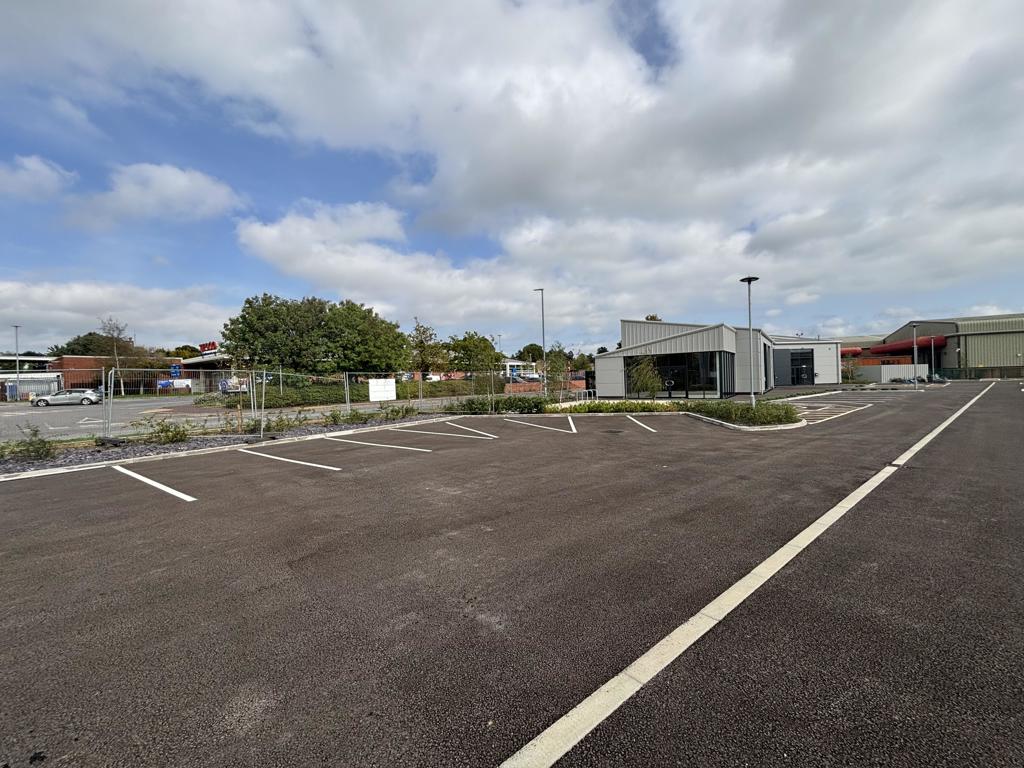 163 to 277 Sq M, Tapstone Road, Chard, TA20 - Available, Image 11