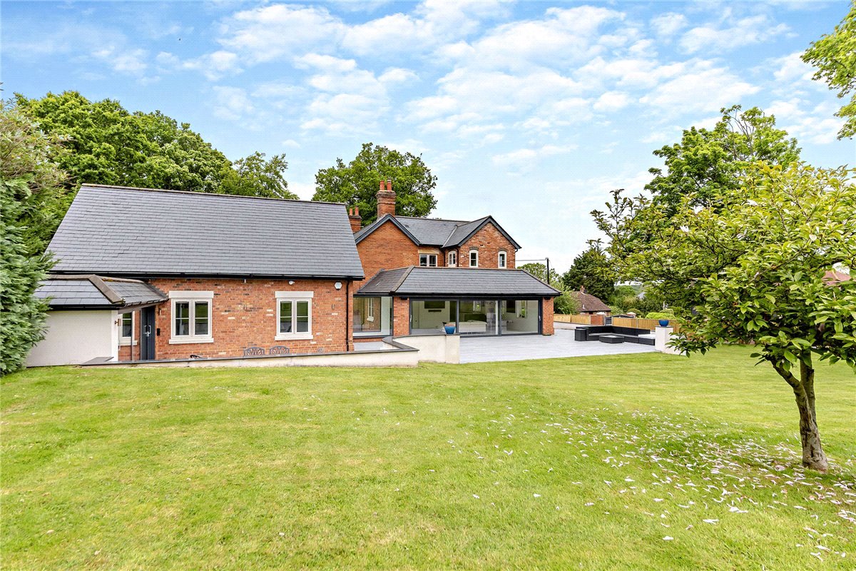 5 bedroom House, Newbury Road, Headley, RG19 - Available, Image 20
