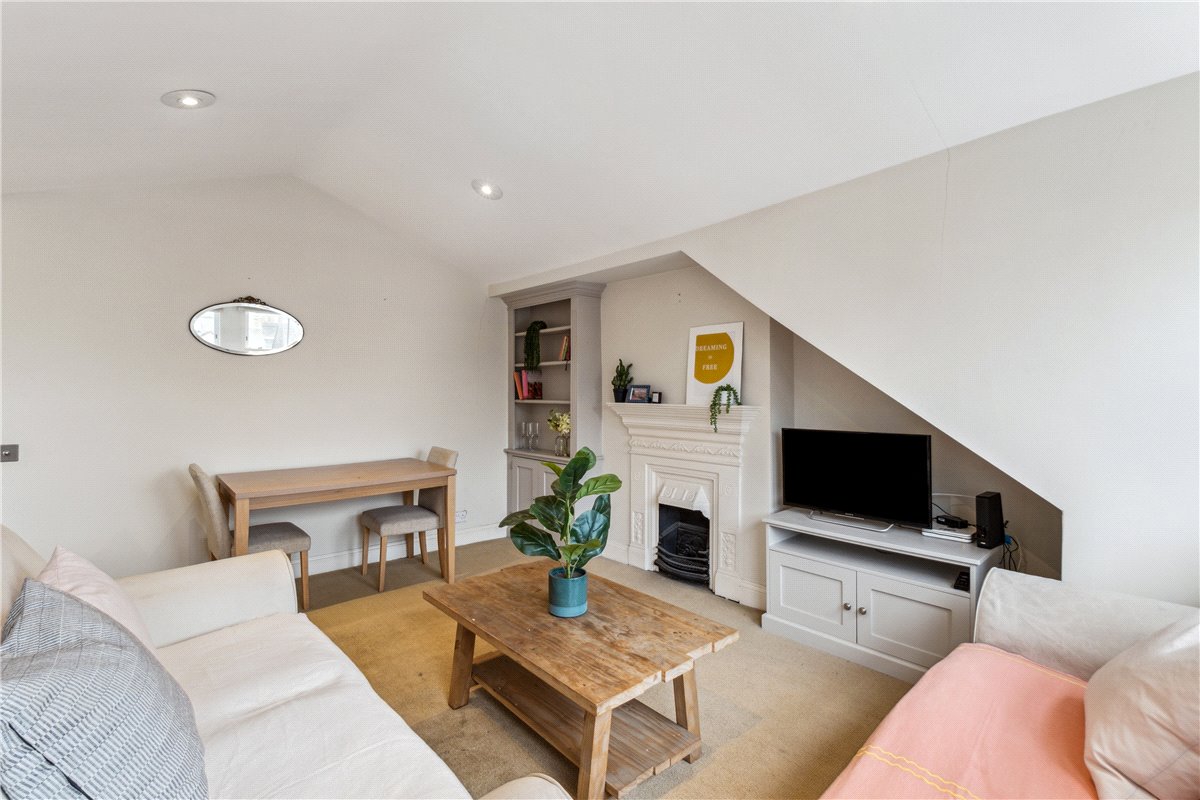 2 bedroom Flat, Geraldine Road, London, SW18 - Sold, Image 10