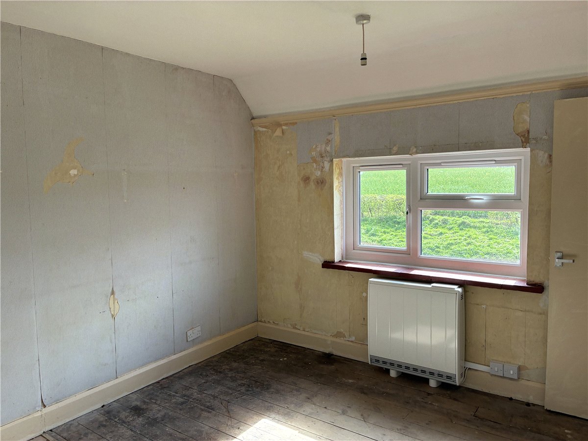 3 bedroom House, Severalls, Ham, SN8 - Sold STC, Image 3