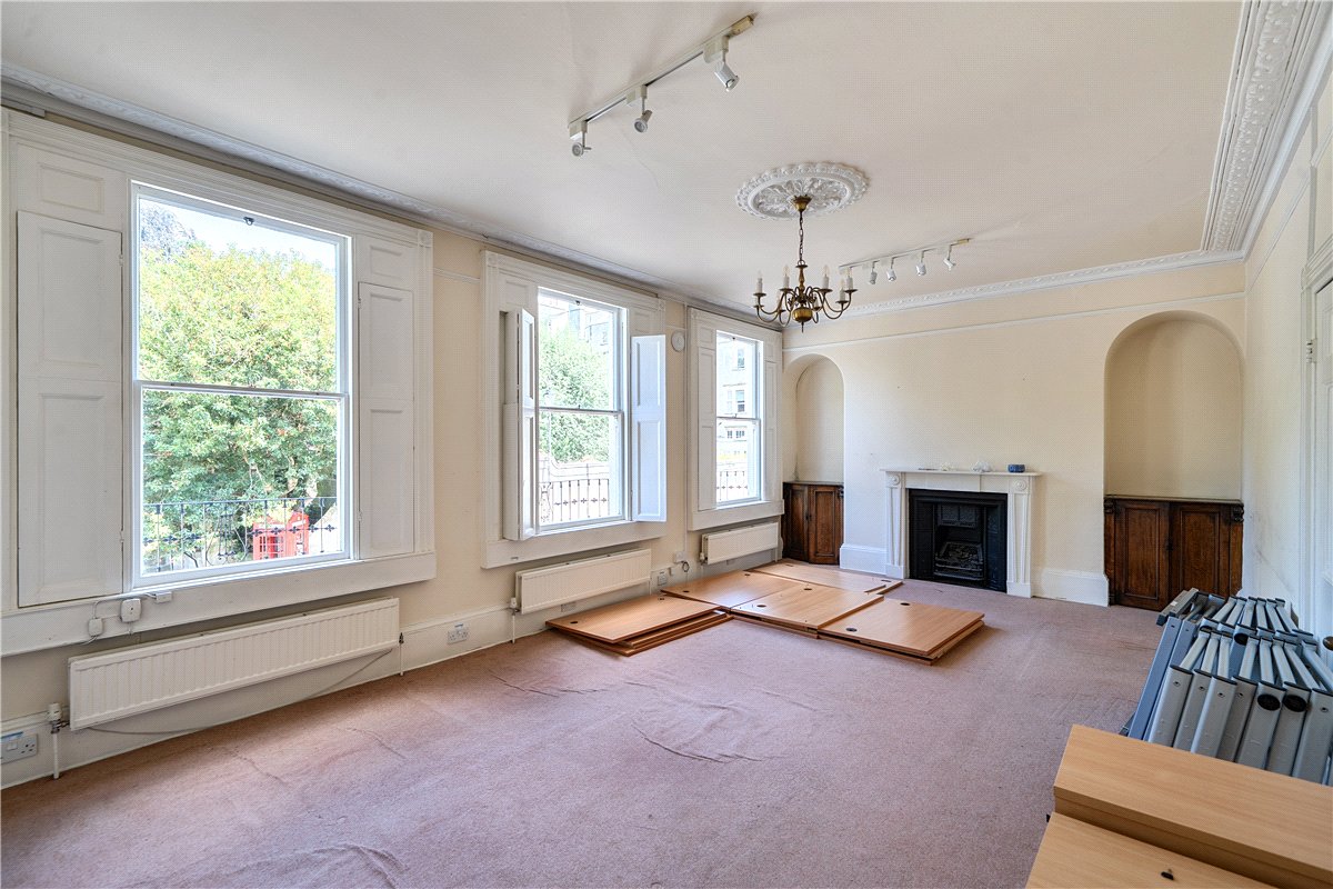 4 bedroom House, Queens Parade Place, Bath, BA1 - Available, Image 2
