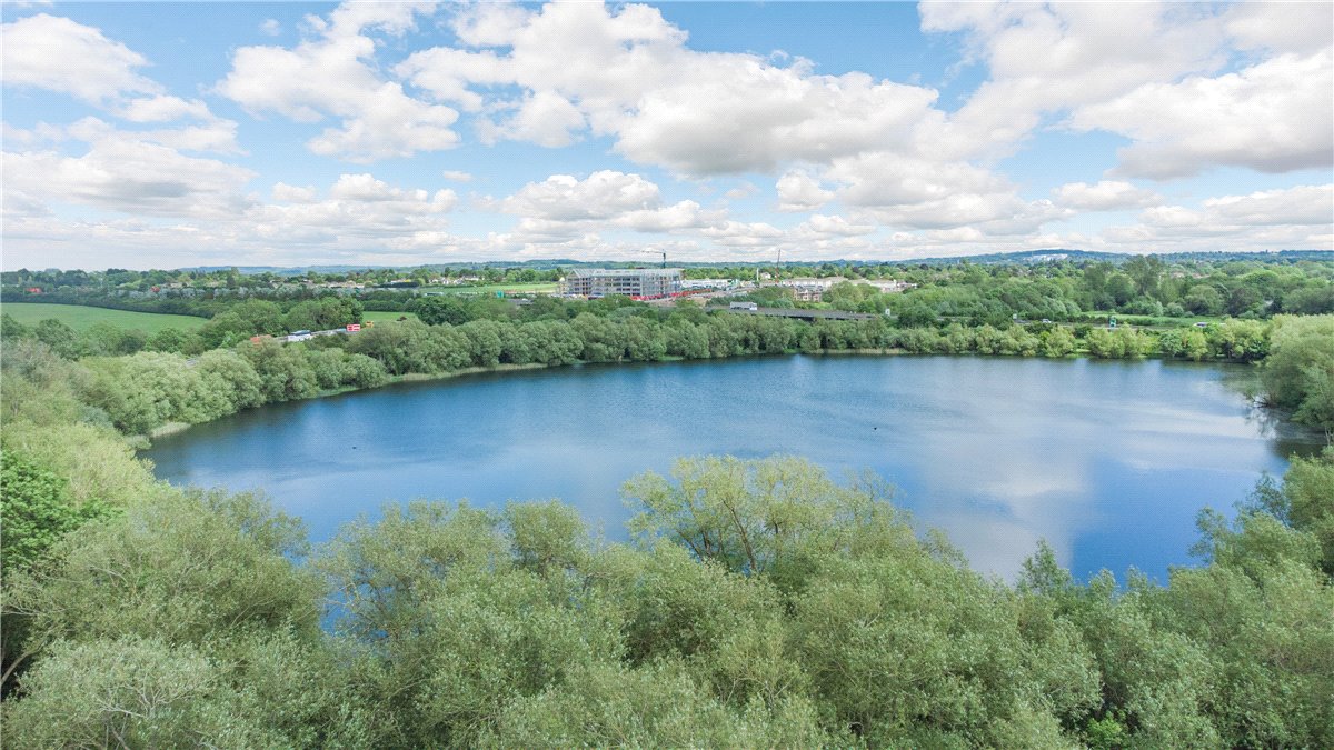 30.83  Land, Dukes Lake and Associated Land, Wolvercote, OX2 - Sold