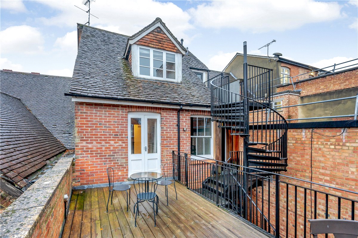2 bedroom Flat, The Square, Winchester, SO23 - Available, Image 6