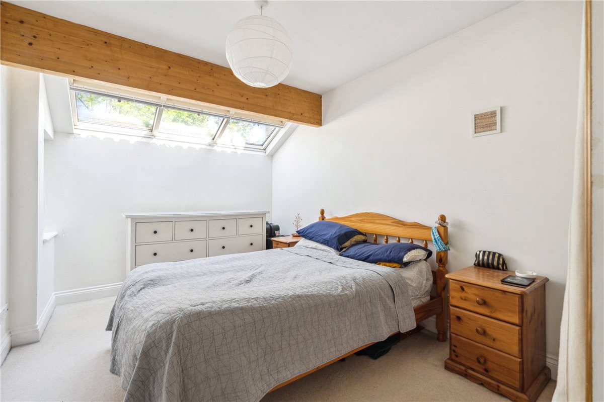 2 bedroom House, Linden Court, Holyoake Road, OX3 - Let Agreed, Image 4