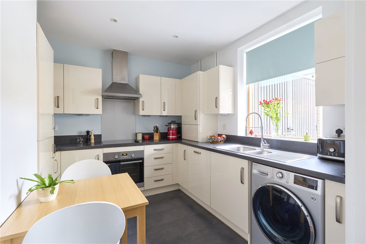 2 bedroom House, Forbes Close, Trumpington, CB2 - Sold, Image 11