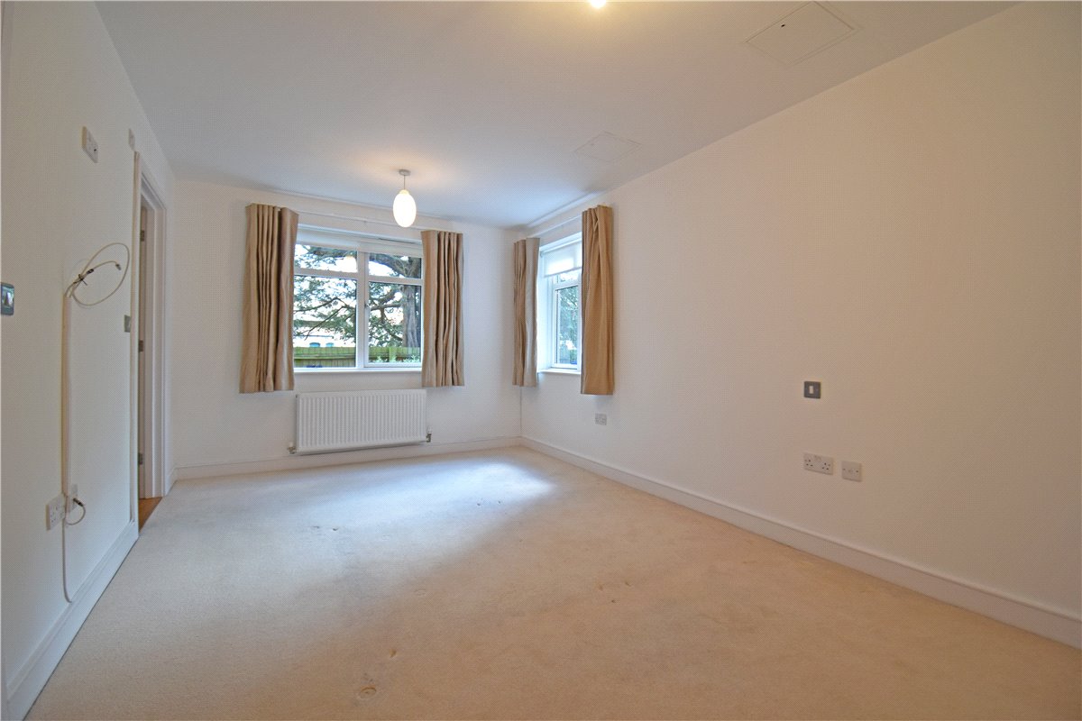2 bedroom Flat, Meadowcroft House, Trumpington Road, CB2 - Let Agreed, Image 4
