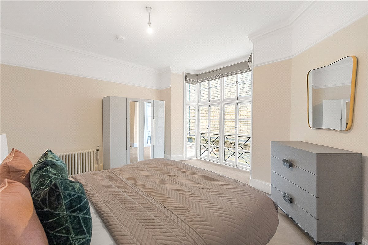 1 bedroom Flat, Bury Street, St James's, SW1Y - Let Agreed