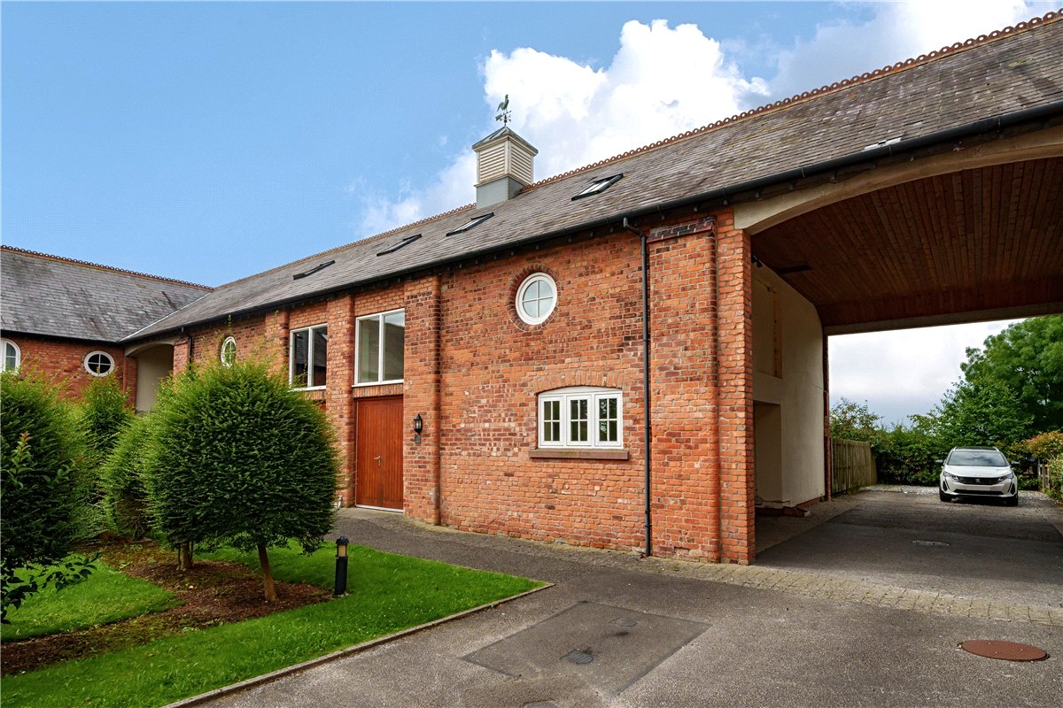 3 bedroom House, Stanthorne Park Mews, Clive Green Lane, CW10 - Available