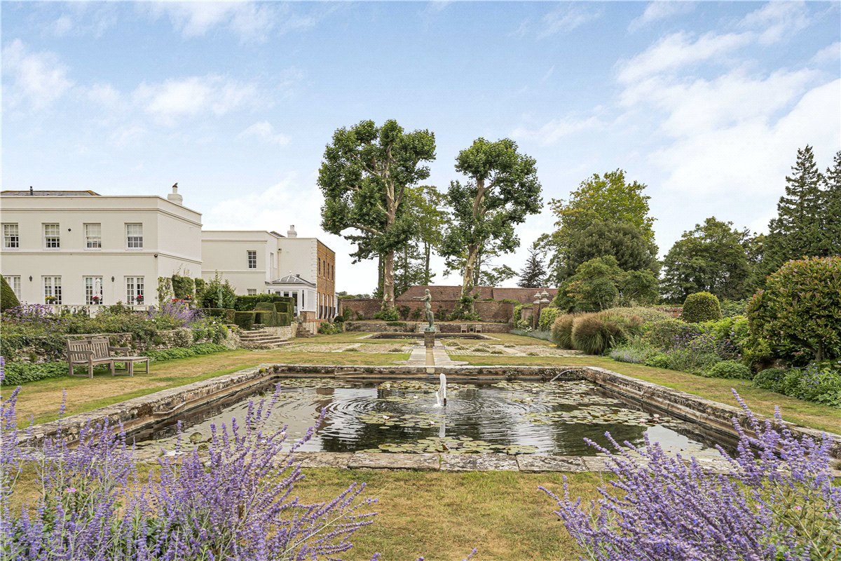 3 bedroom Flat, Burton Park, Duncton, GU28 - Available, Image 22