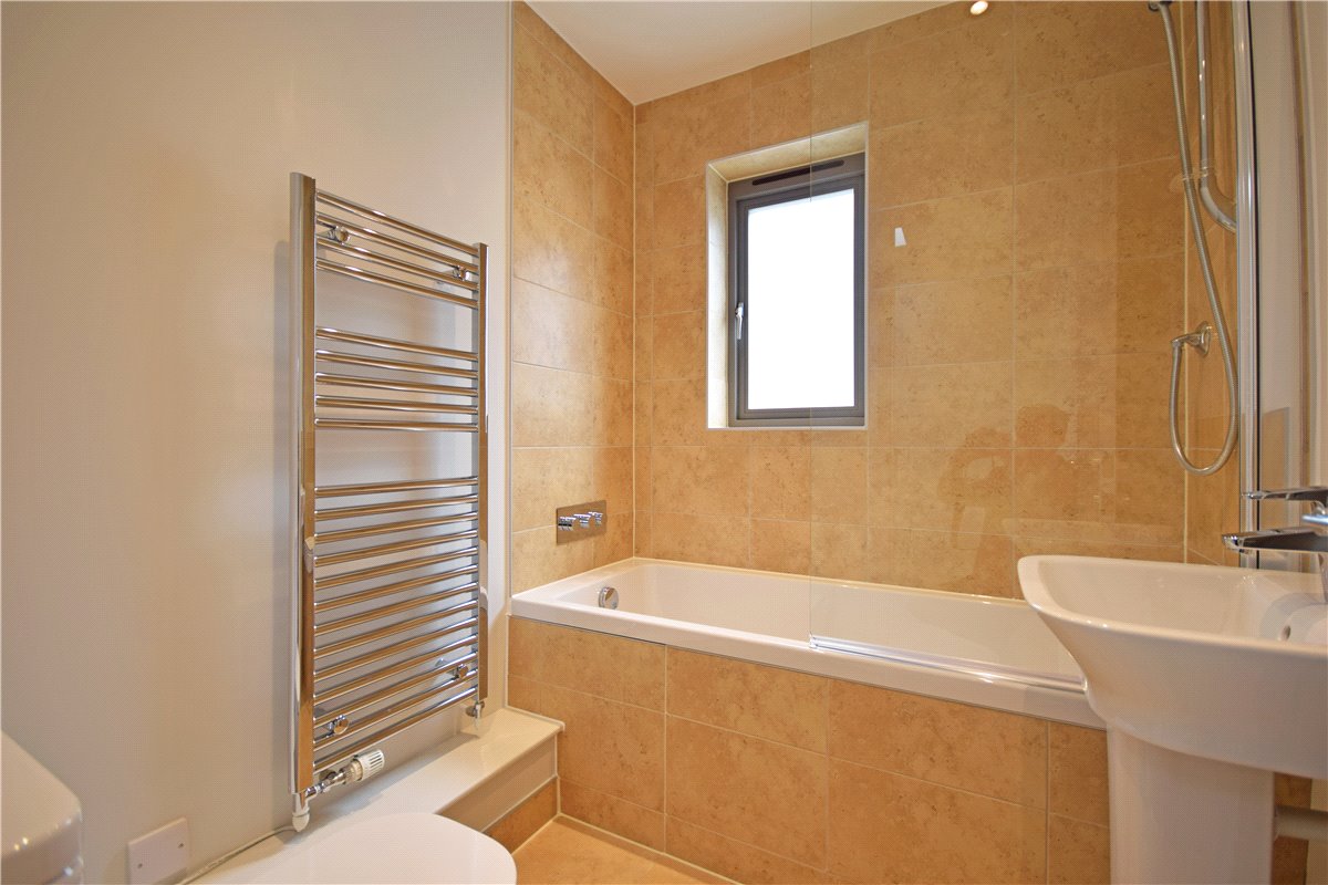 3 bedroom House, Mansfield Way, Cambridge, CB5 - , Image 3