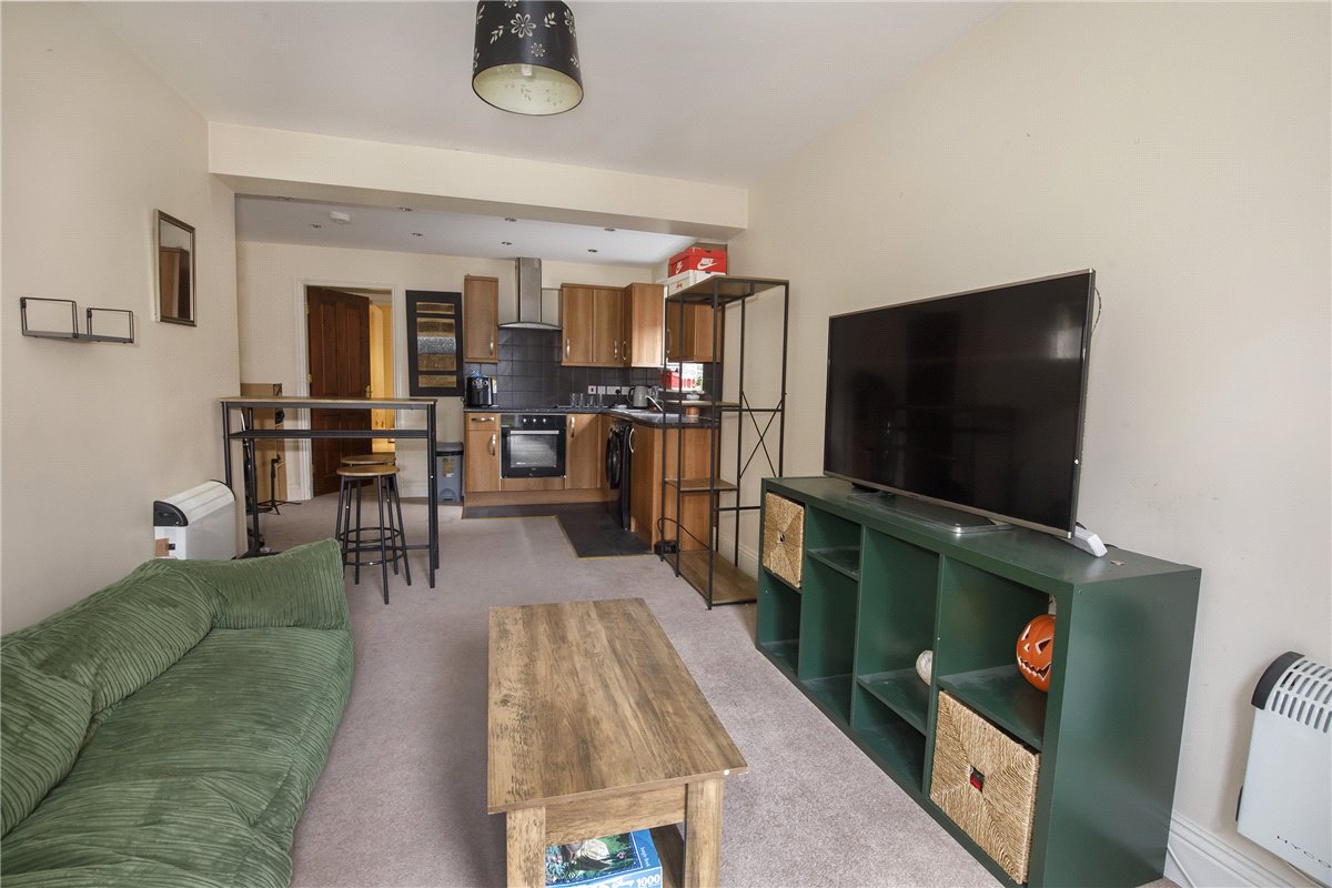 1 bedroom Flat, Burton Stone Lane, York, YO30 - , Image 3