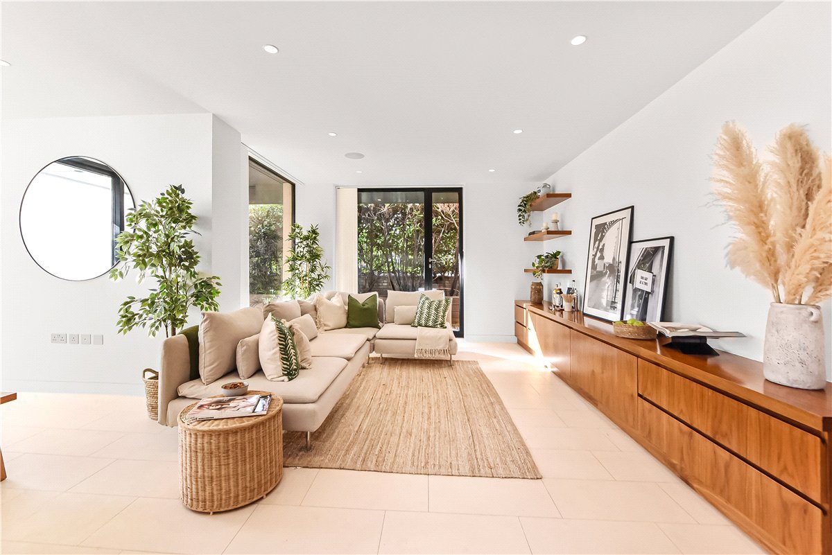 2 bedroom Flat, Latitude House, Oval Road, NW1 - Available, Image 9