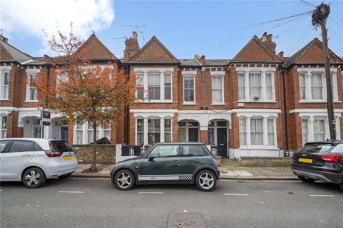 2 bedroom Maisonette, Edenvale Street, London, SW6 - Available
