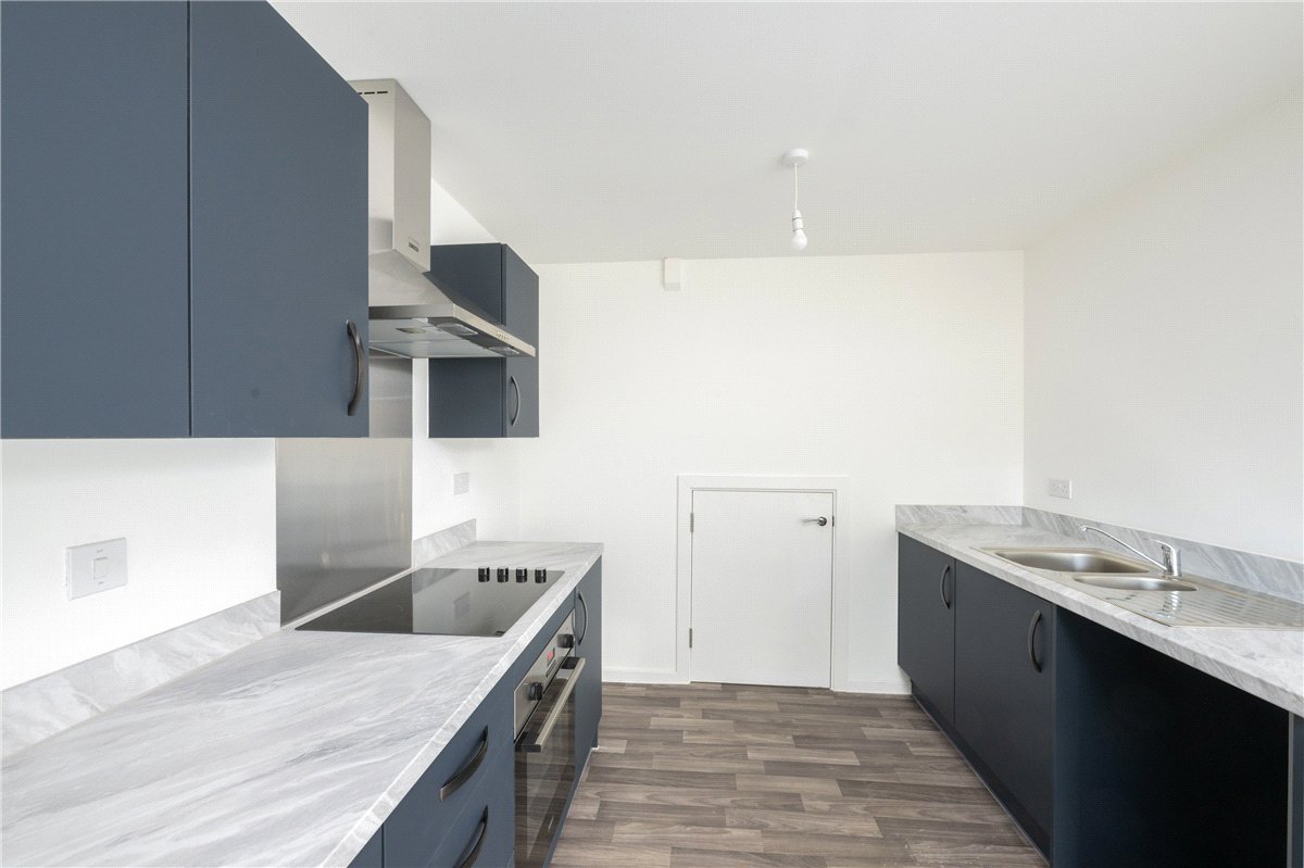 1 bedroom House, Princess Gardens, Bishops Green, RG20 - Available, Image 2