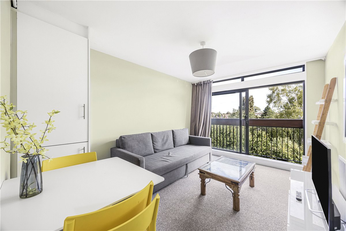 1 bedroom Flat, Middle Way, Oxford, OX2 - 