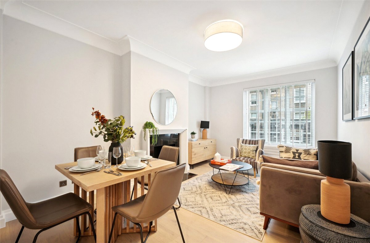 2 bedroom Flat, Stafford Court, Kensington High Street, W8 - Available