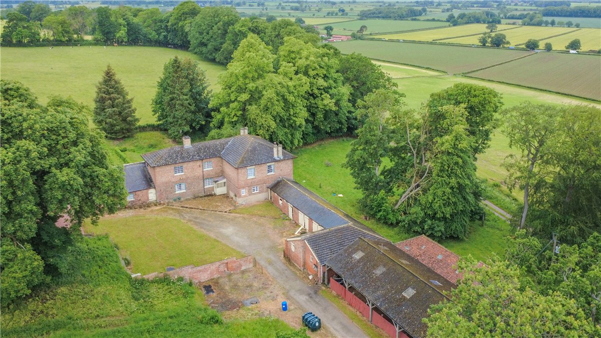   Farm, Bassett House Farm, Thorpe Bassett, YO17 - Available, Image 4