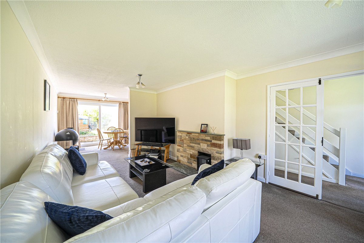 3 bedroom House, Nelson Close, Stockbridge, SO20 - Available, Image 8