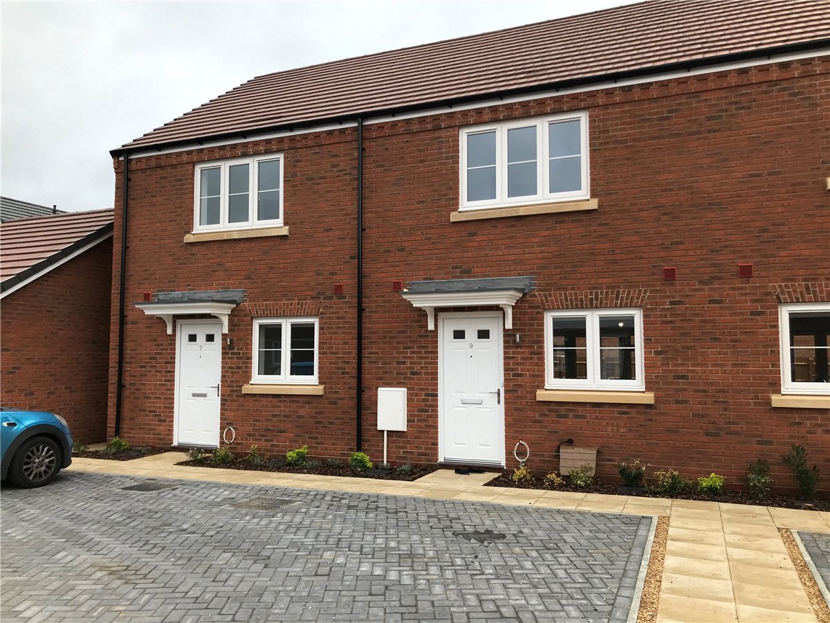 2 bedroom House, Rome Avenue, Aylesbury, HP21 - Let Agreed, Image 9