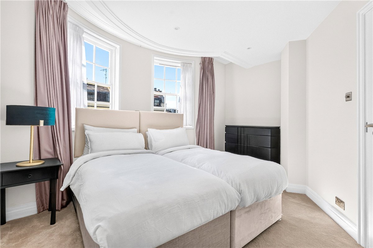3 bedroom Flat, Chartwell Court, 50 Gloucester Square, W2 - Available, Image 30