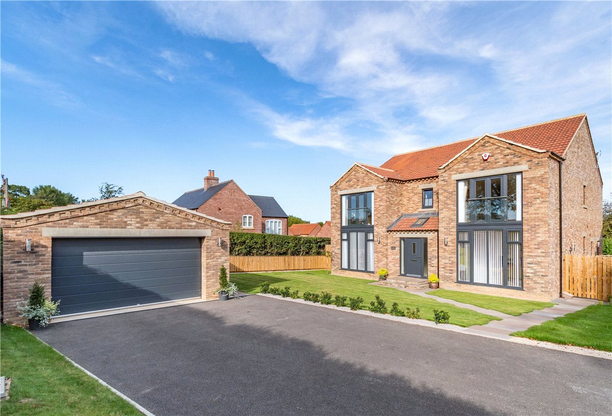 4 bedroom House, Palace Road, Ripon, HG4 - Sold STC