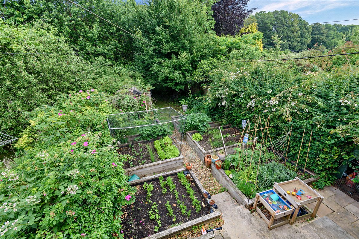 2 bedroom House, Crawley, Winchester, SO21 - Sold, Image 2