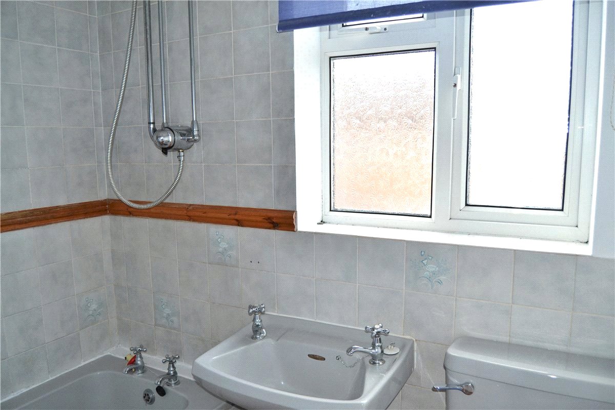 2 bedroom House, Wilfred Way, Thatcham, RG19 - Sold STC, Image 3