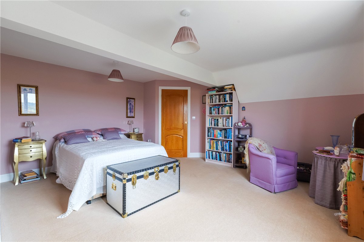6 bedroom House, The Barton, Clyffe Pypard, SN4 - Available, Image 20