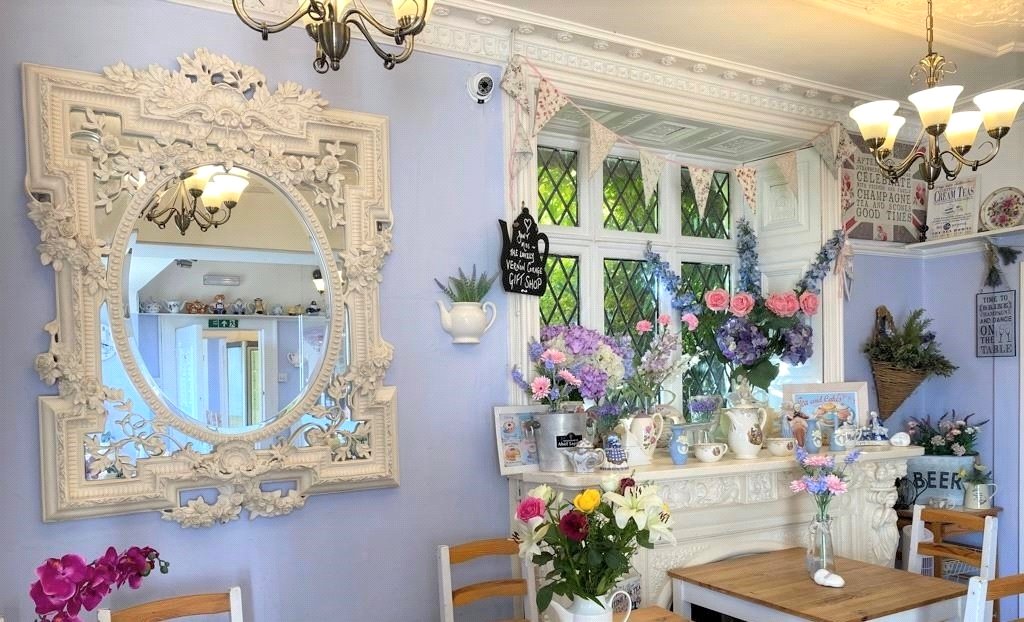 5 bedroom House, Eastcliff Road, Shanklin, PO37 - Available, Image 20