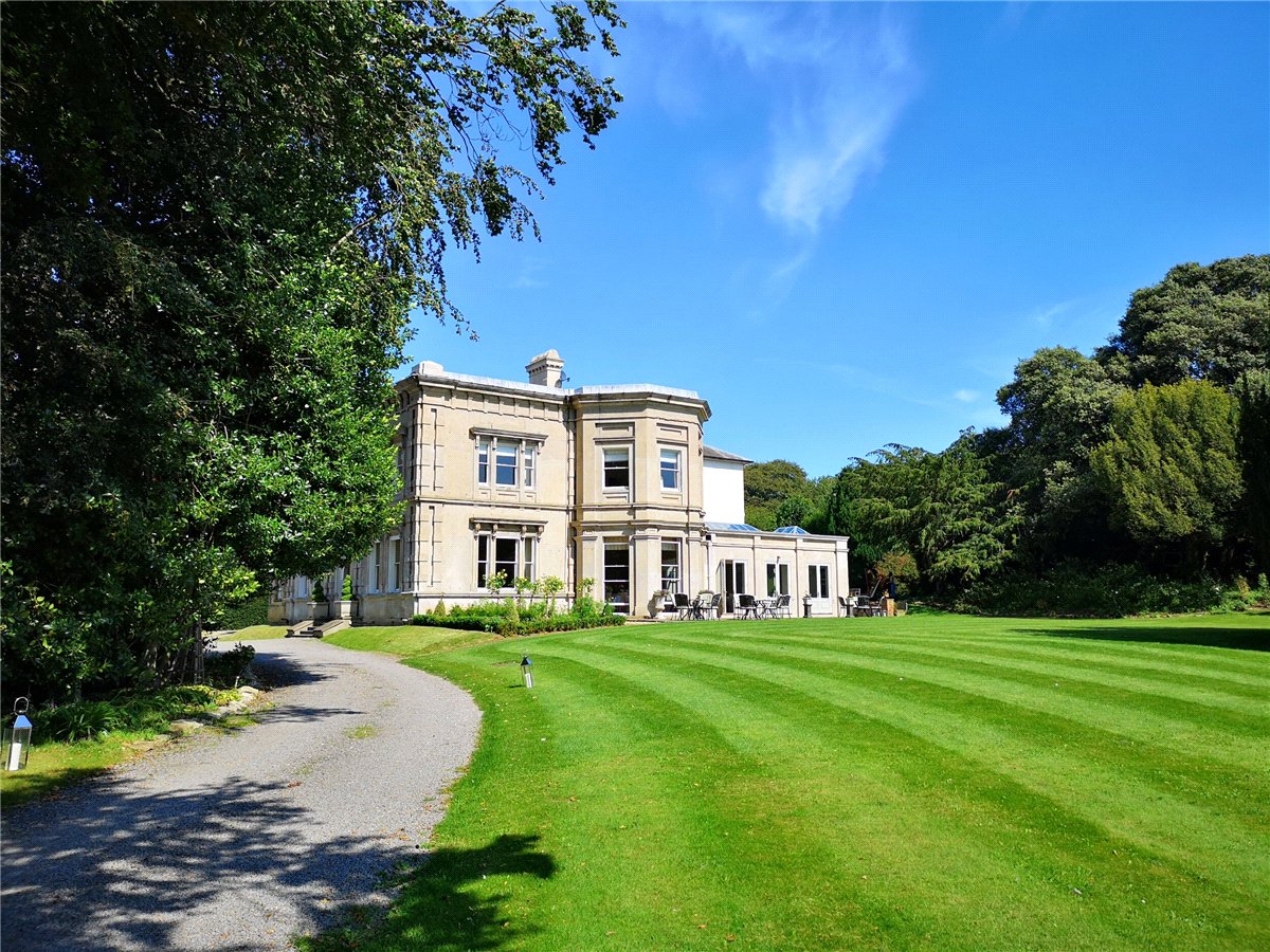 9 bedroom House, Cleatham, Gainsborough, DN21 - Available, Image 11