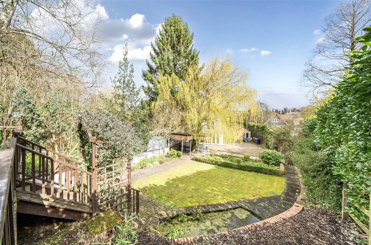 3 bedroom Cottage, Wilton, Marlborough, SN8 - Available, Image 3