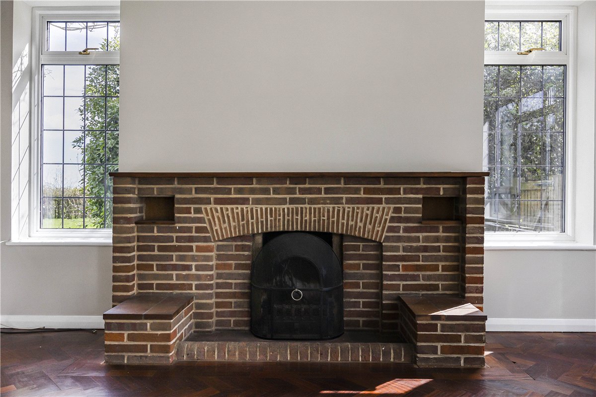 4 bedroom House, Potter Row, Great Missenden, HP16 - Available, Image 3