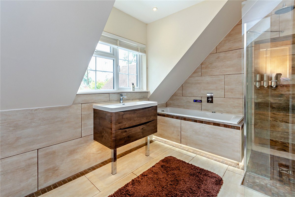 4 bedroom House, Battery End, Newbury, RG14 - Sold STC, Image 17
