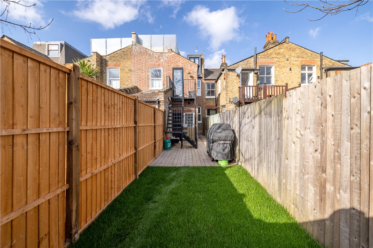 3 bedroom Maisonette, Trentham Street, Wandsworth, SW18 - Sold, Image 3