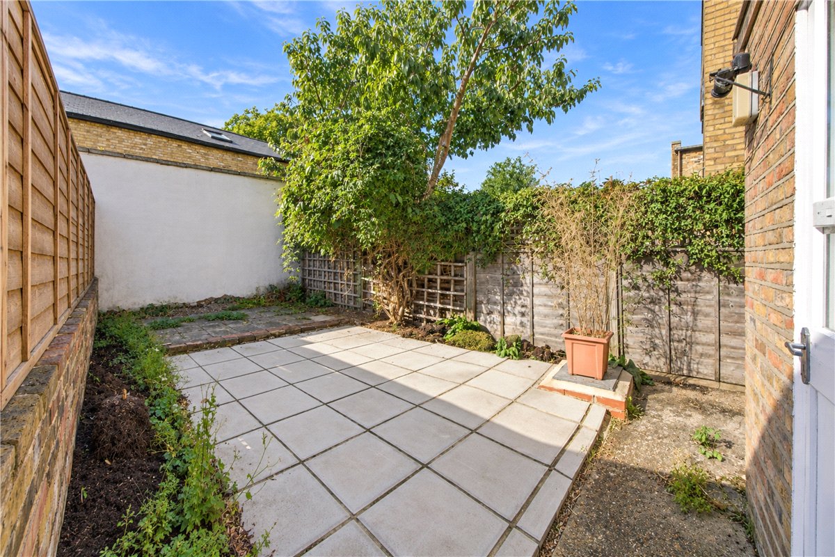 3 bedroom House, Princes Road, Richmond, TW10 - Available, Image 1