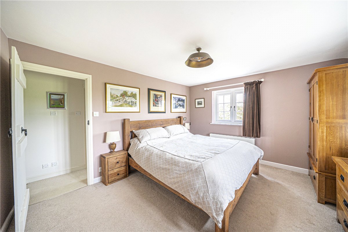 4 bedroom House, Clanville, Andover, SP11 - Available, Image 11