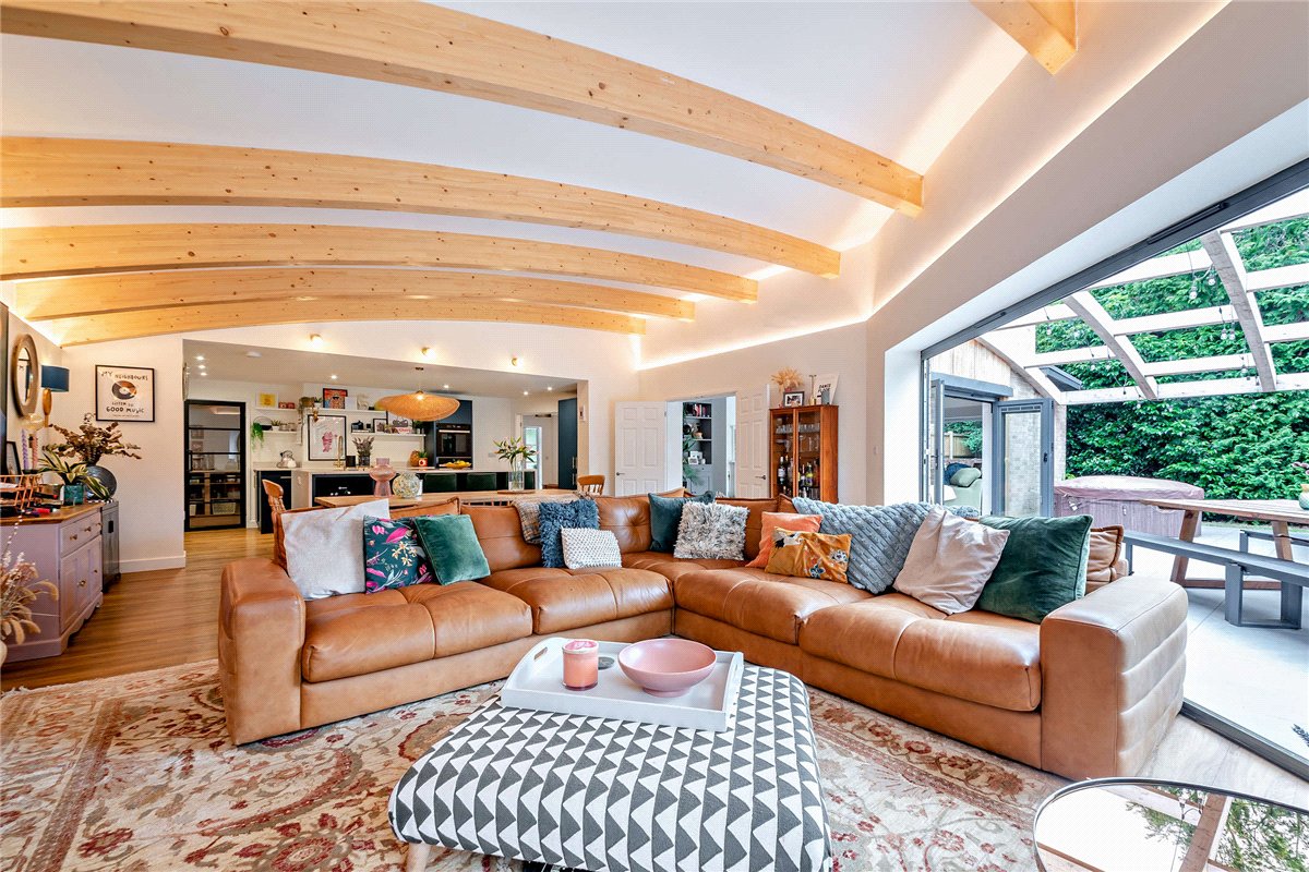 5 bedroom House, Kendrick Road, Newbury, RG14 - Available, Image 1
