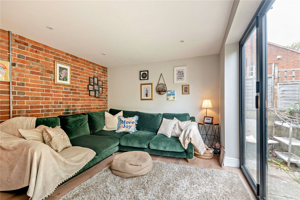 4 bedroom House, Cold Ash Hill, Cold Ash, RG18 - Sold STC, Image 9