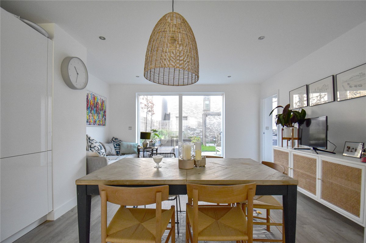 4 bedroom House, Knightly Avenue, Cambridge, CB2 - , Image 21