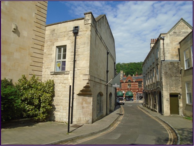 1518 Sq Ft, 10 Kingston Road, Bradford-on-Avon, BA15 - Under Offer, Image 1