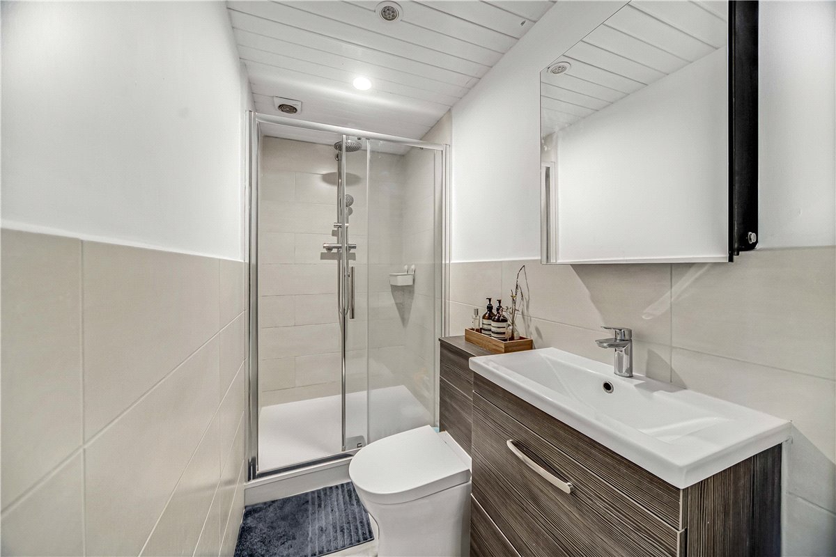 2 bedroom Flat, Greenwell Street, Marylebone, W1W - Available, Image 7