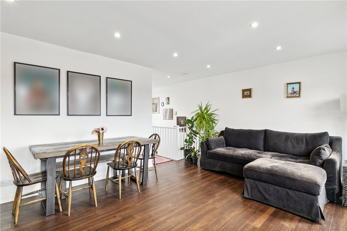 2 bedroom Flat, Waldemar Avenue, London, SW6 - Sold, Image 9