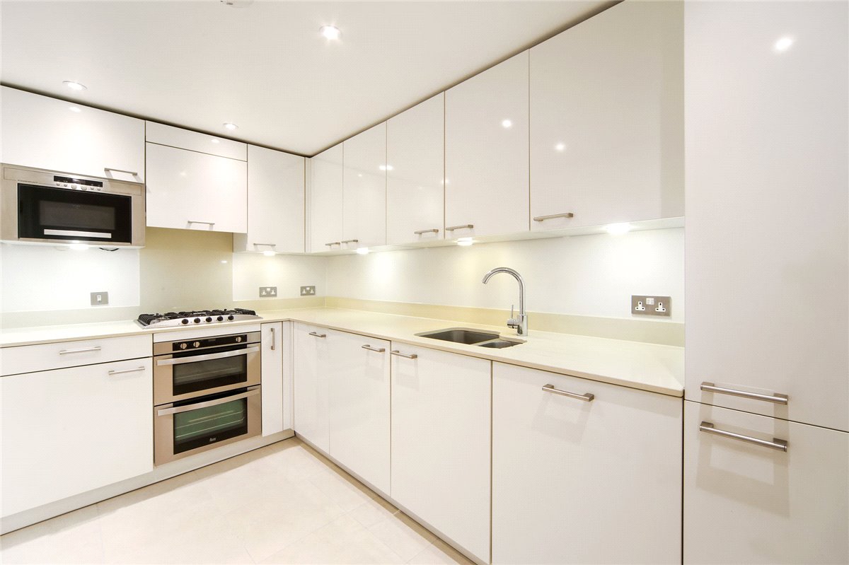 2 bedroom Maisonette, Bryanston Square, Marylebone, W1H - Available, Image 2