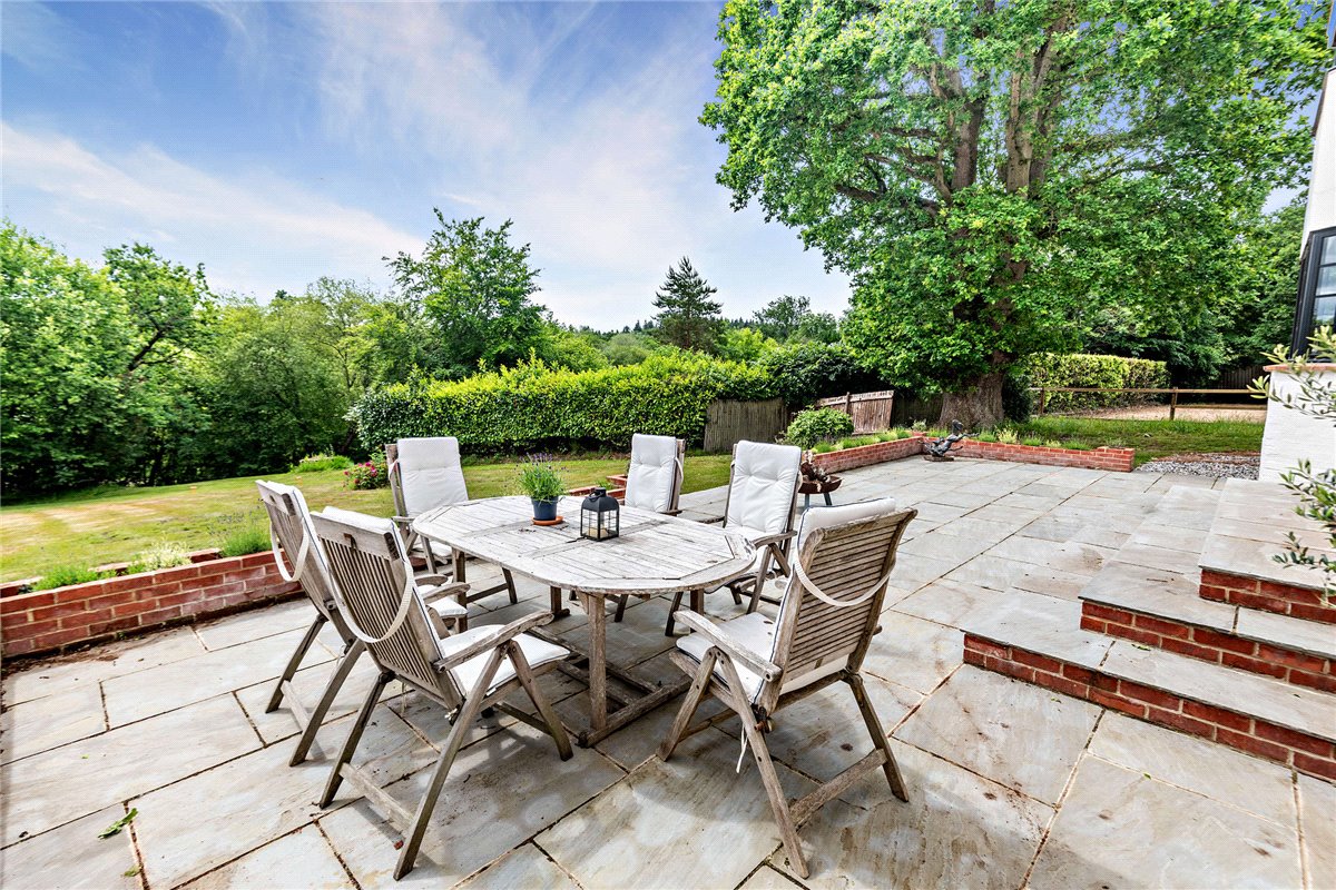 4 bedroom House, Bishops Green, Newbury, RG20 - Sold STC, Image 17
