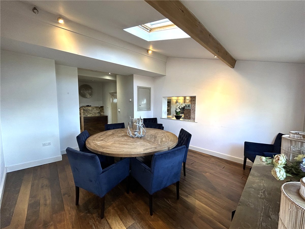 4 bedroom House, Castle Road, Pickering, YO18 - , Image 9